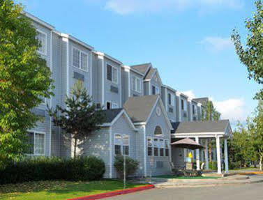 Baymont Inn & Suites By Wyndham Anchorage Airport Экстерьер фото