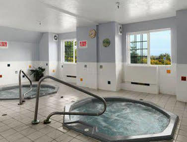 Baymont Inn & Suites By Wyndham Anchorage Airport Экстерьер фото